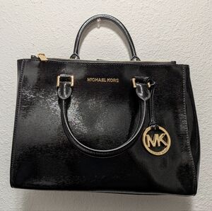 Michael Kors Medium Sutton Black Patent Leather Satchel Gold Tone Accents W Bag